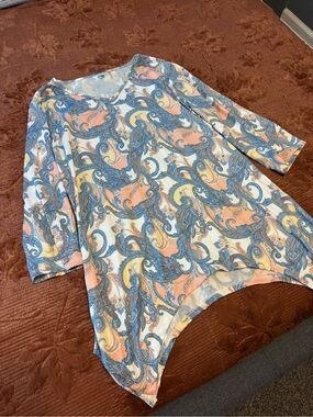 Kaktus Pastel Paisley Scoop Neck Top in Blue, Peach & Cream